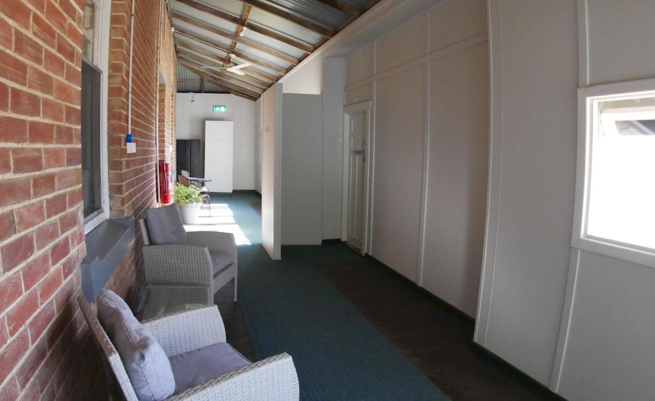 Ostello Geraldton Backpackers Esterno foto
